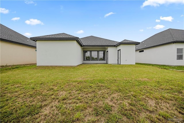 2413 N Woody St, Edinburg, TX 78541 - back of property with a lawn