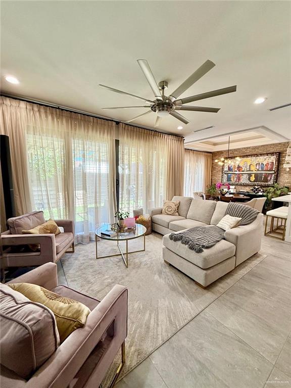 1925 Sunset Dr, Mission, TX 78572 - living room with ceiling fan