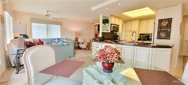 dining space featuring recessed lighting, a ceiling fan, and light tile patterned flooring