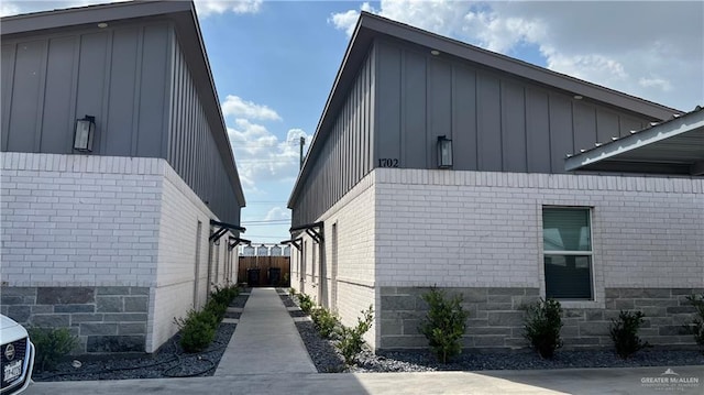 1702 Playa Dr, Weslaco, TX 78596 - photo 1