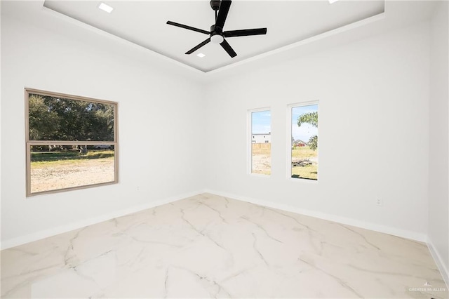 empty room featuring ceiling fan