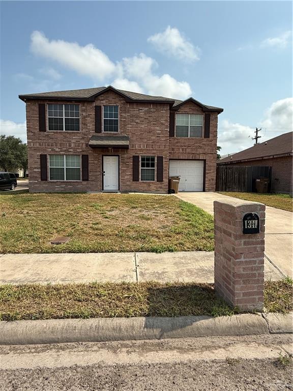 1341 Kokopelli Dr, Edinburg, TX 78541 - traditional home featuring concrete driveway and a garage