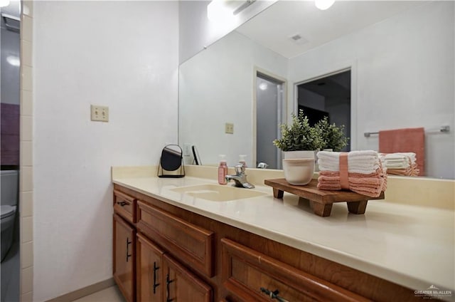 full bathroom with vanity