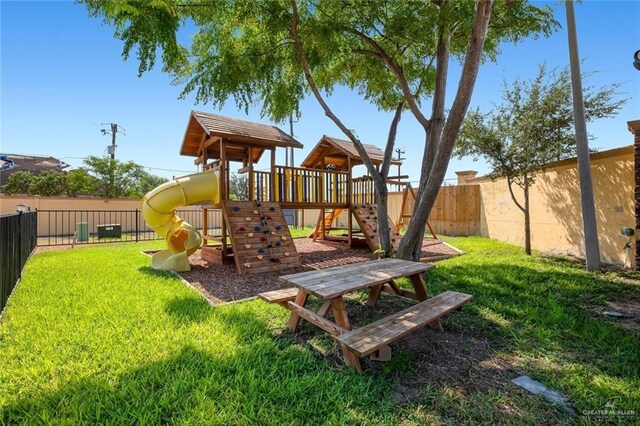5409 N Crown Pt, Pharr, TX 78577 - photo 4