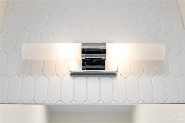 3409 Emma Dr, Weslaco, TX 78596 - view of interior details