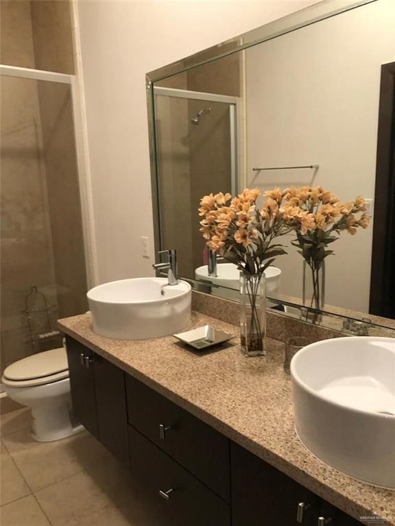 4217 Colbath Ave Unit 110B, Mcallen, TX 78503 - photo 8
