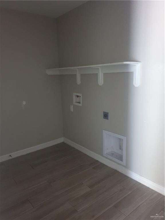 7612 N 40th St, Mcallen, TX 78504 - laundry room with wood finished floors, hookup for a washing machine, hookup for an electric dryer, and baseboards