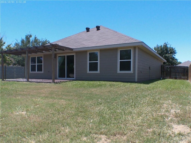 7612 N 40th St, Mcallen, TX 78504 - back of property featuring a pergola and roof with shingles