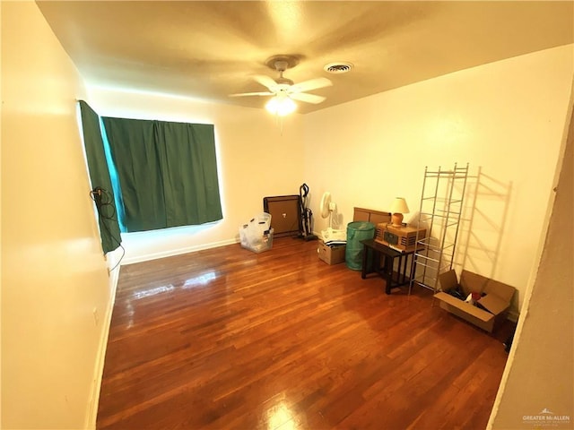 1005 Bryce Dr, Mission, TX 78572 - unfurnished room with wood finished floors and a ceiling fan