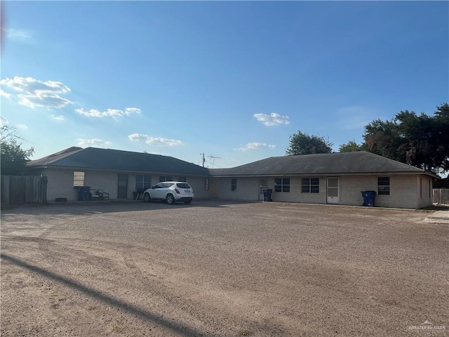 view of front of property