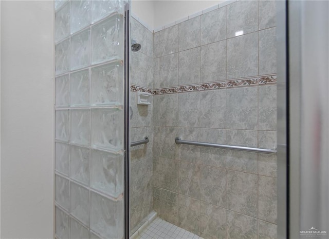2605 Jeff St, Harlingen, TX 78550 - full bath featuring a shower stall