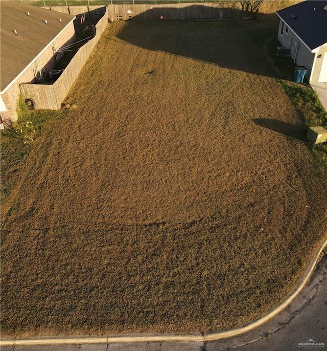 443 S La Vaca Dr S, San Benito, TX 78586 - photo 2