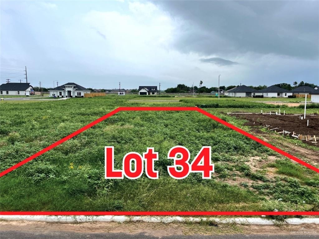 2019 Cardinal Dr, Weslaco, TX 78599 - photo 3