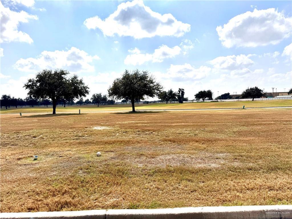 3204 Fairway Dr, Edinburg, TX 78542 - photo 1