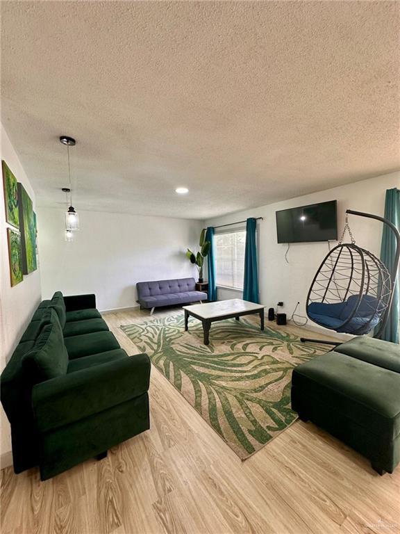 807 Walnut St, Mcallen, TX 78501 - photo 28