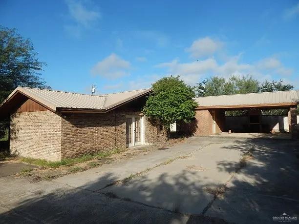 5222 Pety Ln, Zapata, TX 78076 - photo 2