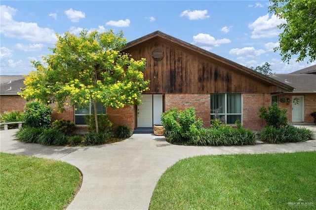 415 S Westgate Dr Unit B-15, Weslaco, TX 78596 - photo 1