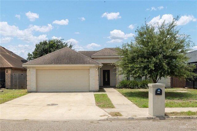 1368 Garden Dr, Mission, TX 78572 - photo 1