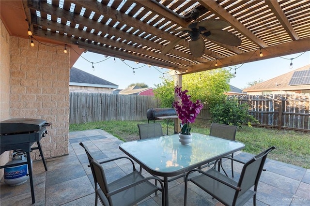 view of patio featuring a pergola