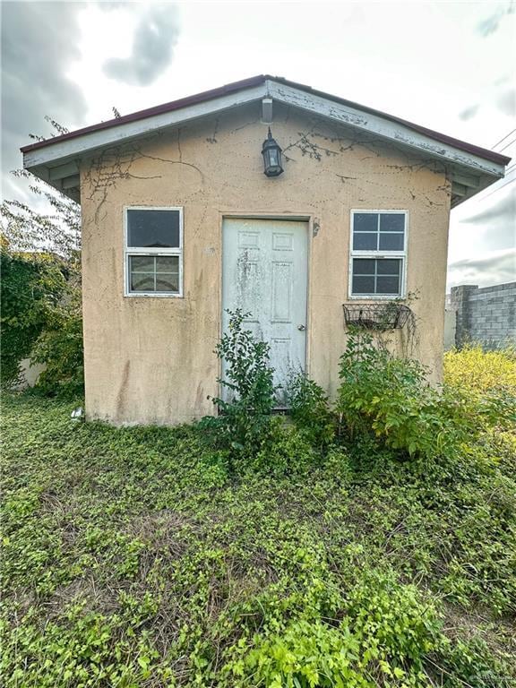 4132 Cosentino Dr, Mcallen, TX 78504 - doorway to property with stucco siding