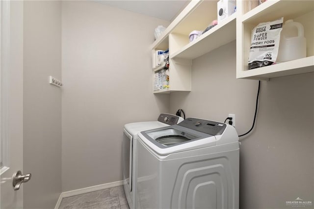 10312 N 31st St, Mcallen, TX 78504 - laundry room featuring independent washer and dryer and baseboards