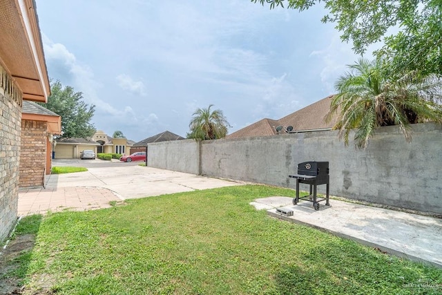 3831 Spicewood Dr, Edinburg, TX 78542 - view of yard featuring a patio area
