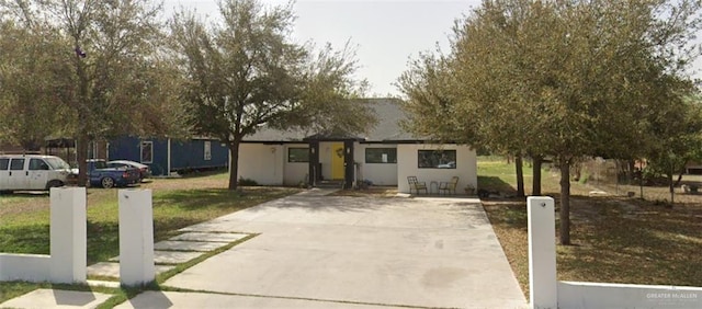 2301 Buena Vida St, Mission, TX 78574 - photo 1
