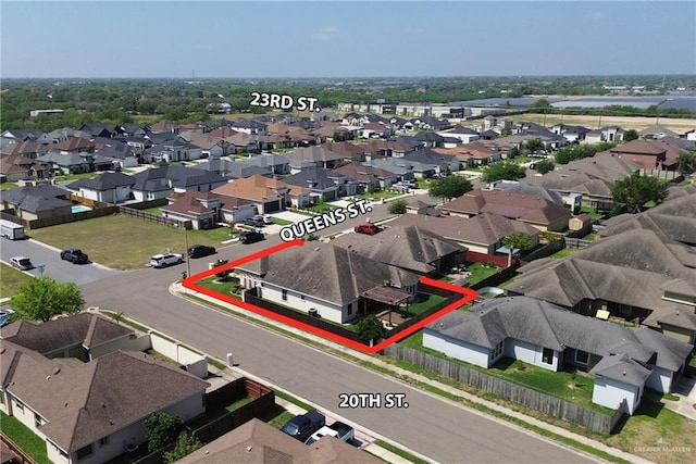 2000 Queens Ave, Mcallen, TX 78504 - aerial view of residential area with property boundaries highlighted