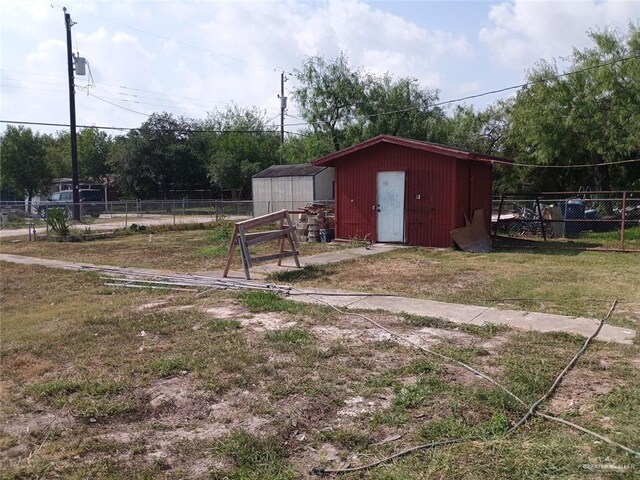 1020 S Georgia Ave, Mercedes, TX 78570 - photo 6