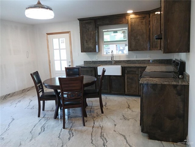 1020 S Georgia Ave, Mercedes, TX 78570 - photo 15