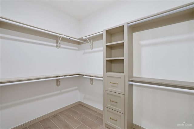 905 E 38th St E, San Juan, TX 78589 - walk in closet with wood tiled floors