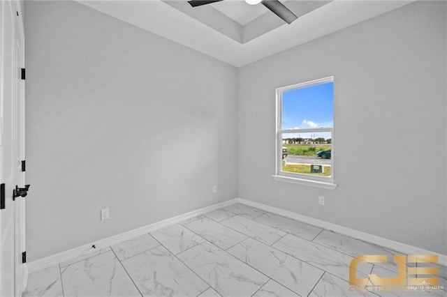 empty room featuring ceiling fan