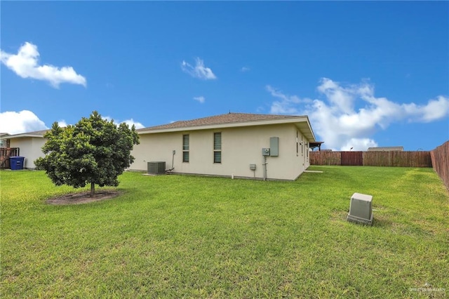 5237 Lost Creek Ln, Mcallen, TX 78504 - back of property featuring stucco siding
