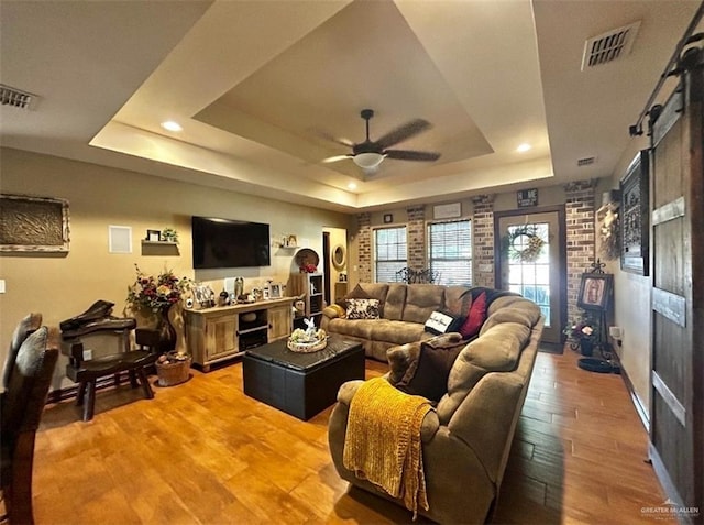 1112 Palm Pkwy, Weslaco, TX 78596 - photo 3