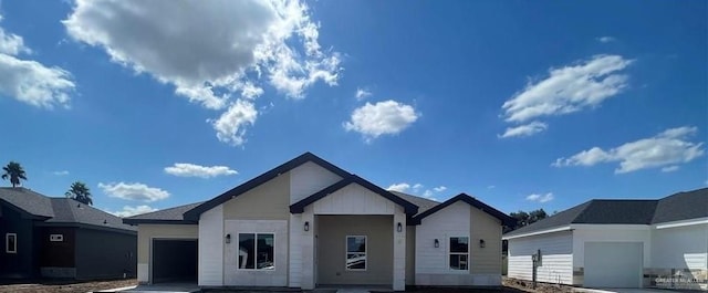 view of front of house with a garage