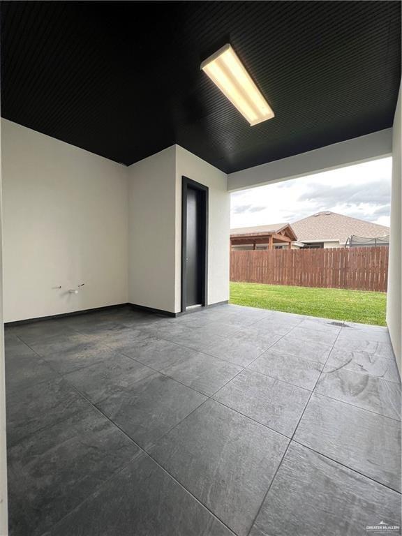 1505 W Kennedy Ave, Alton, TX 78573 - view of additional living space