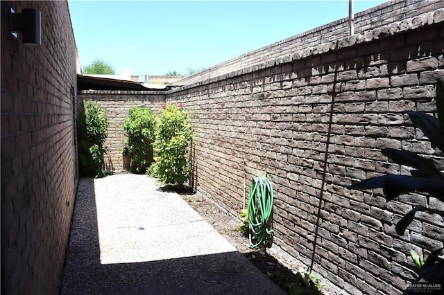 2408 N 19 1/2 St, Mcallen, TX 78501 - photo 9