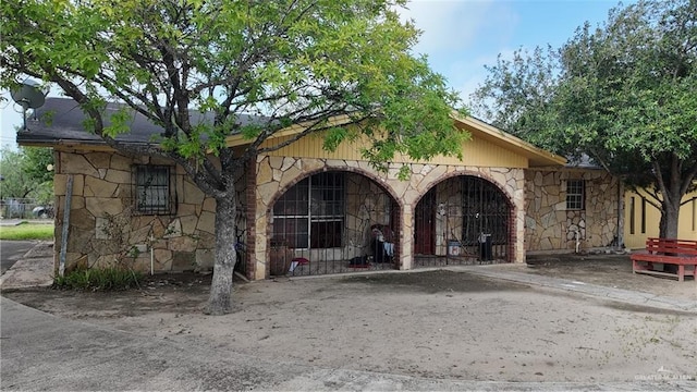 612 W Ramirez St, Rio Grande City, TX 78582 - view of building exterior