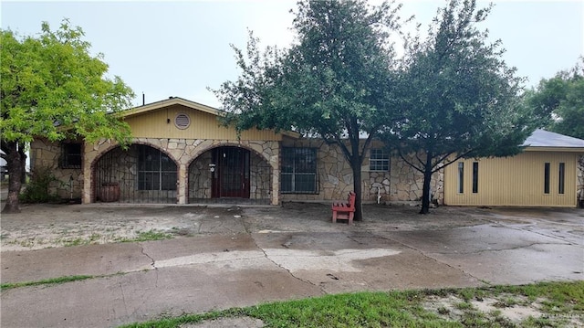 612 W Ramirez St, Rio Grande City, TX 78582 - photo 17