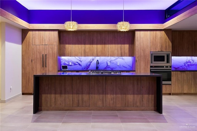 reception area featuring an inviting chandelier