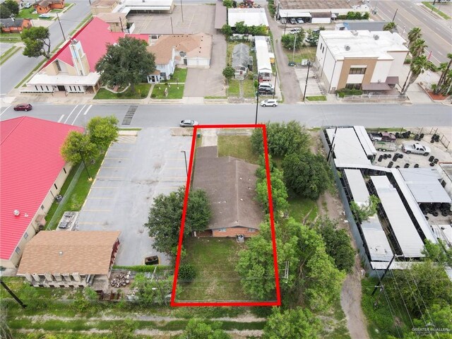 117 W Hawk Ave, Pharr, TX 78577 - aerial view of residential area featuring property boundaries highlighted