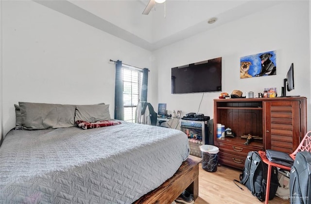 3501 N 39th St, Mcallen, TX 78501 - bedroom featuring wood finished floors and ceiling fan