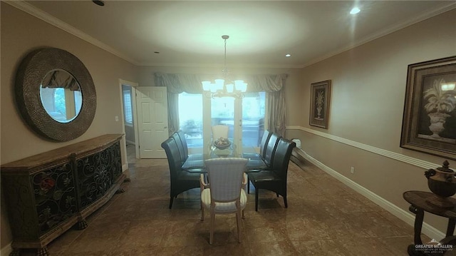 dining room with crown molding and a chandelier