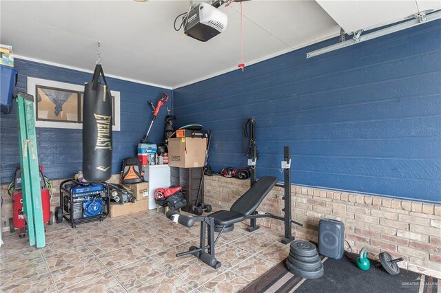 4201 N Palm Dr, Pharr, TX 78577 - garage with a garage door opener