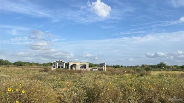 exterior space featuring a rural view