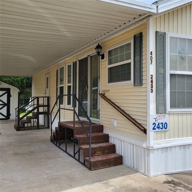 view of entrance to property