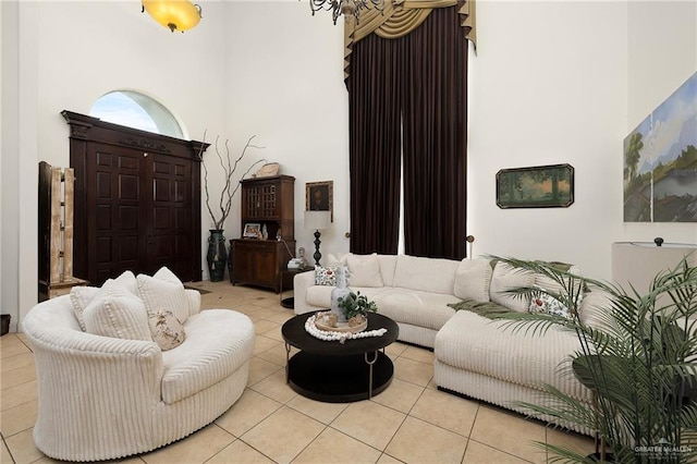 806 Beryl Cir, Weslaco, TX 78596 - living area featuring light tile patterned floors and a high ceiling