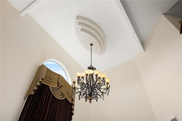 806 Beryl Cir, Weslaco, TX 78596 - detailed view of a chandelier