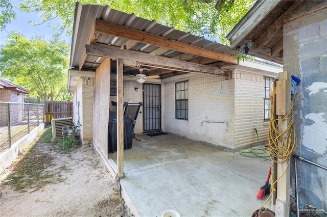 510 S 9th St, Hidalgo, TX 78557 - view of patio featuring central AC unit and a ceiling fan