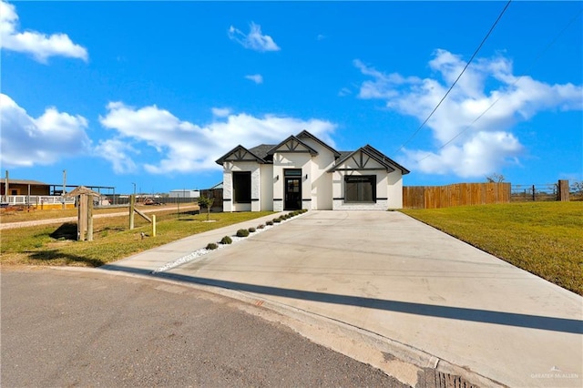 view of front of house with a front lawn